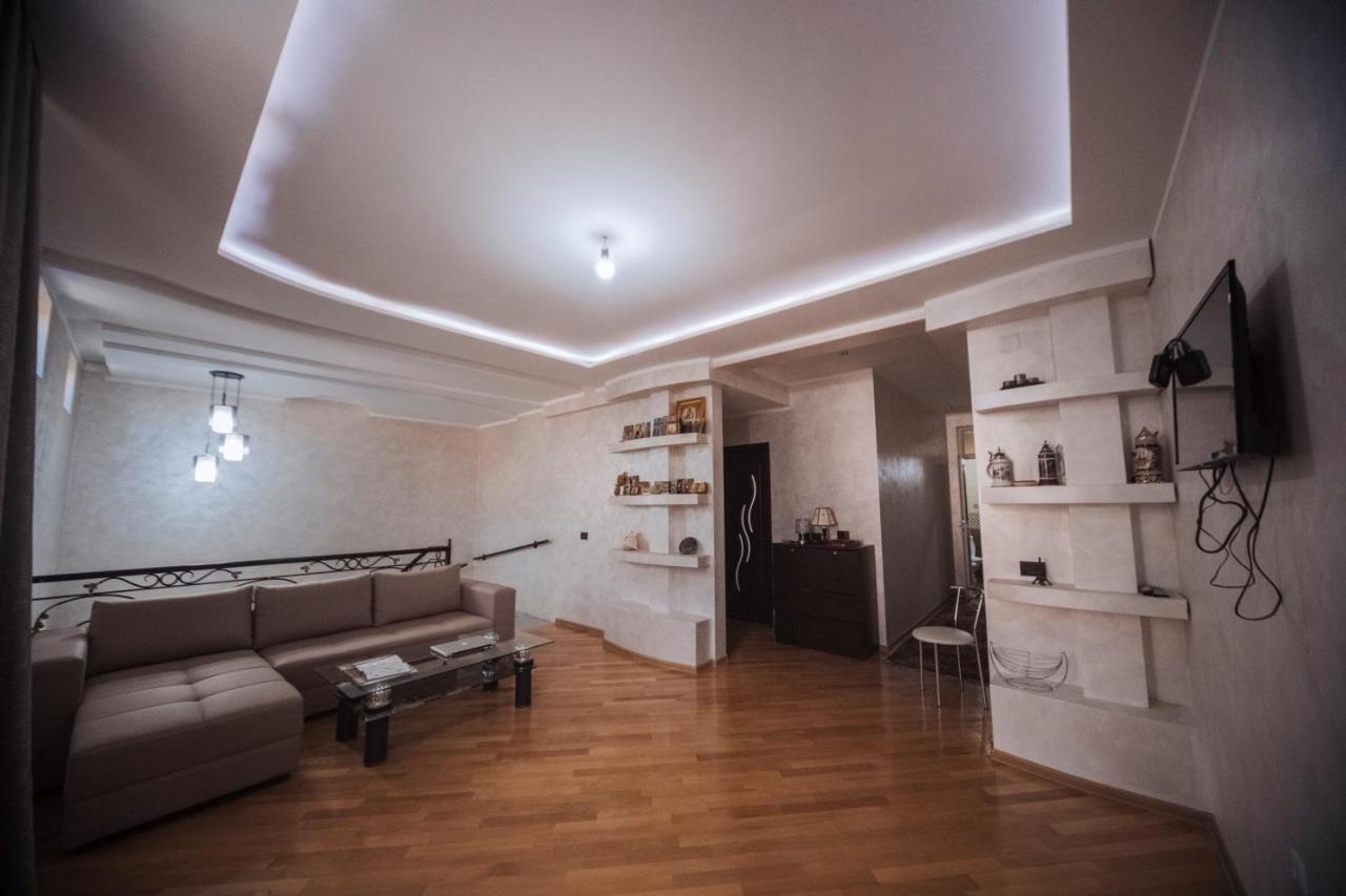 Гостевой дом Makos Кутаиси Экстерьер фото